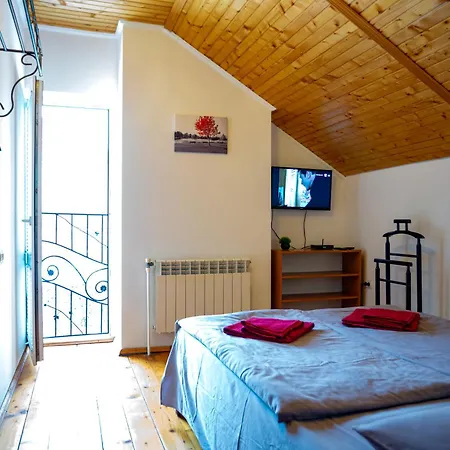 катаман хаус - басейн з підігрівом Holiday home *