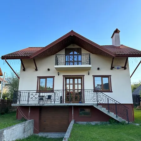катаман хаус - басейн з підігрівом Holiday home Slavske
