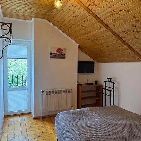 катаман хаус - басейн з підігрівом Holiday home *